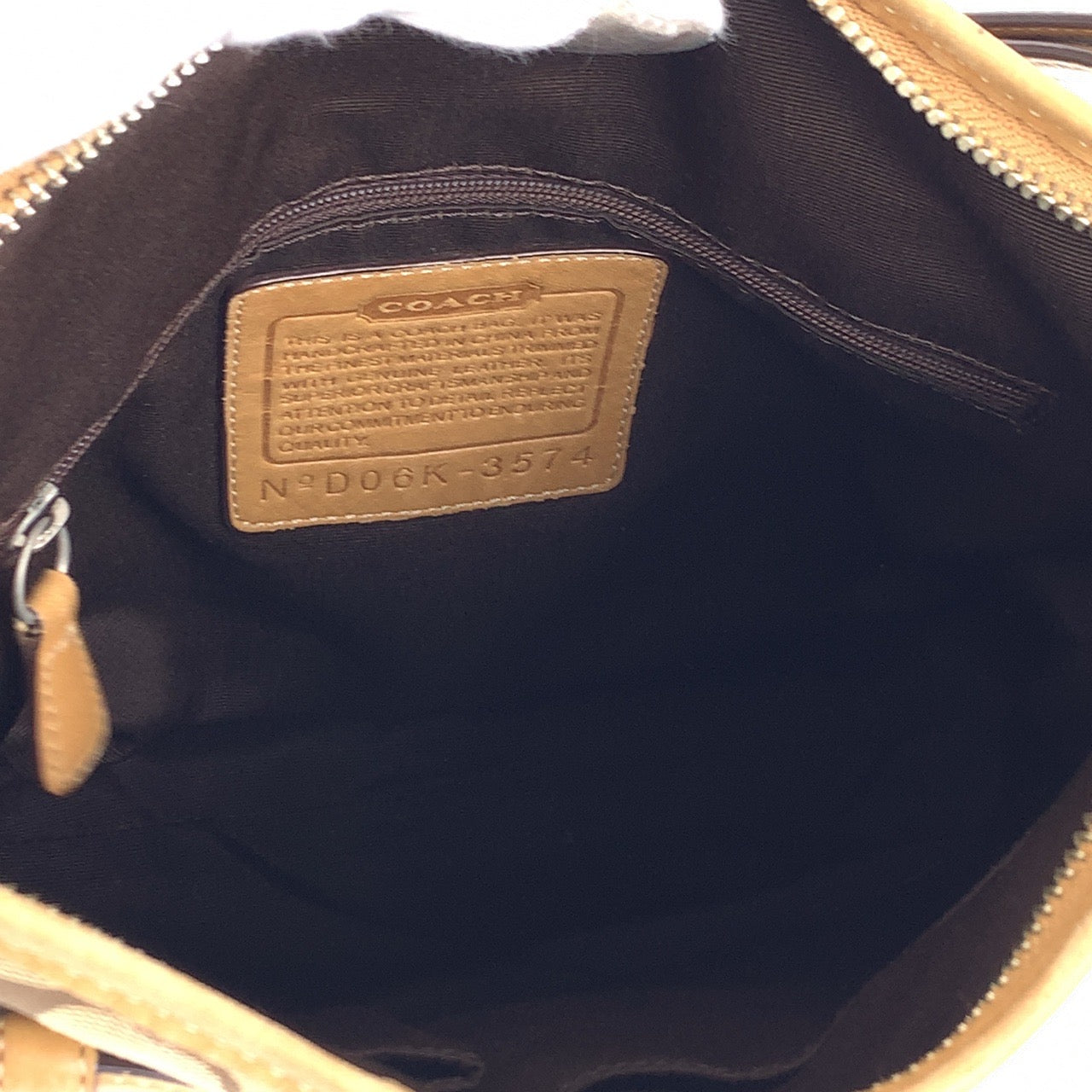 Coach Signature Canvas/Leather Shoulder Bag in Very Good Condition