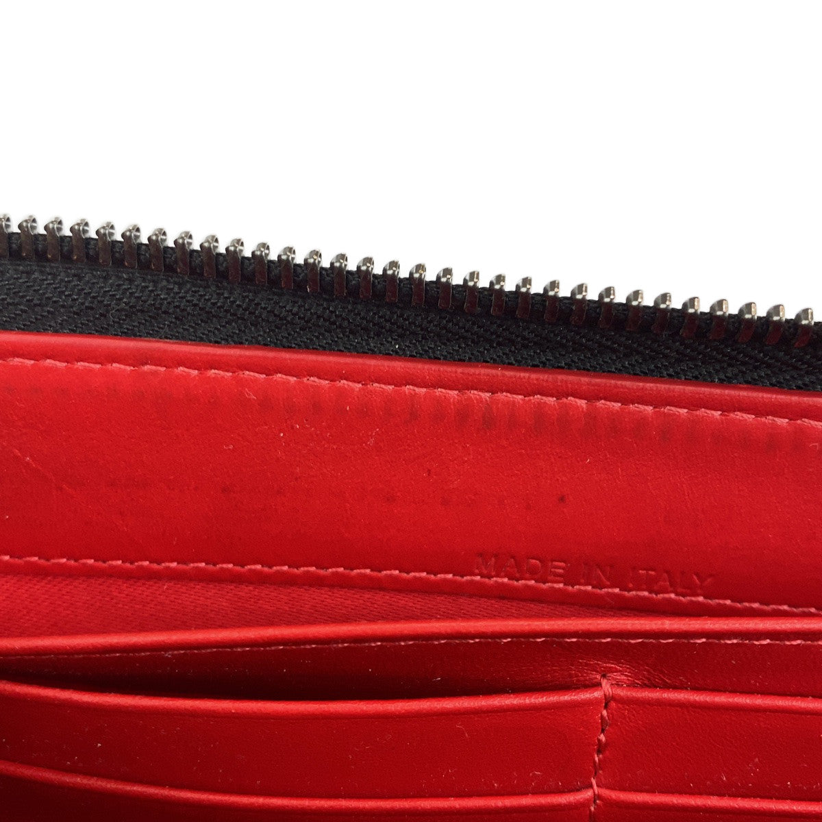 Christian Louboutin Leather Zippy Wallet 402961 in Very Good Condition