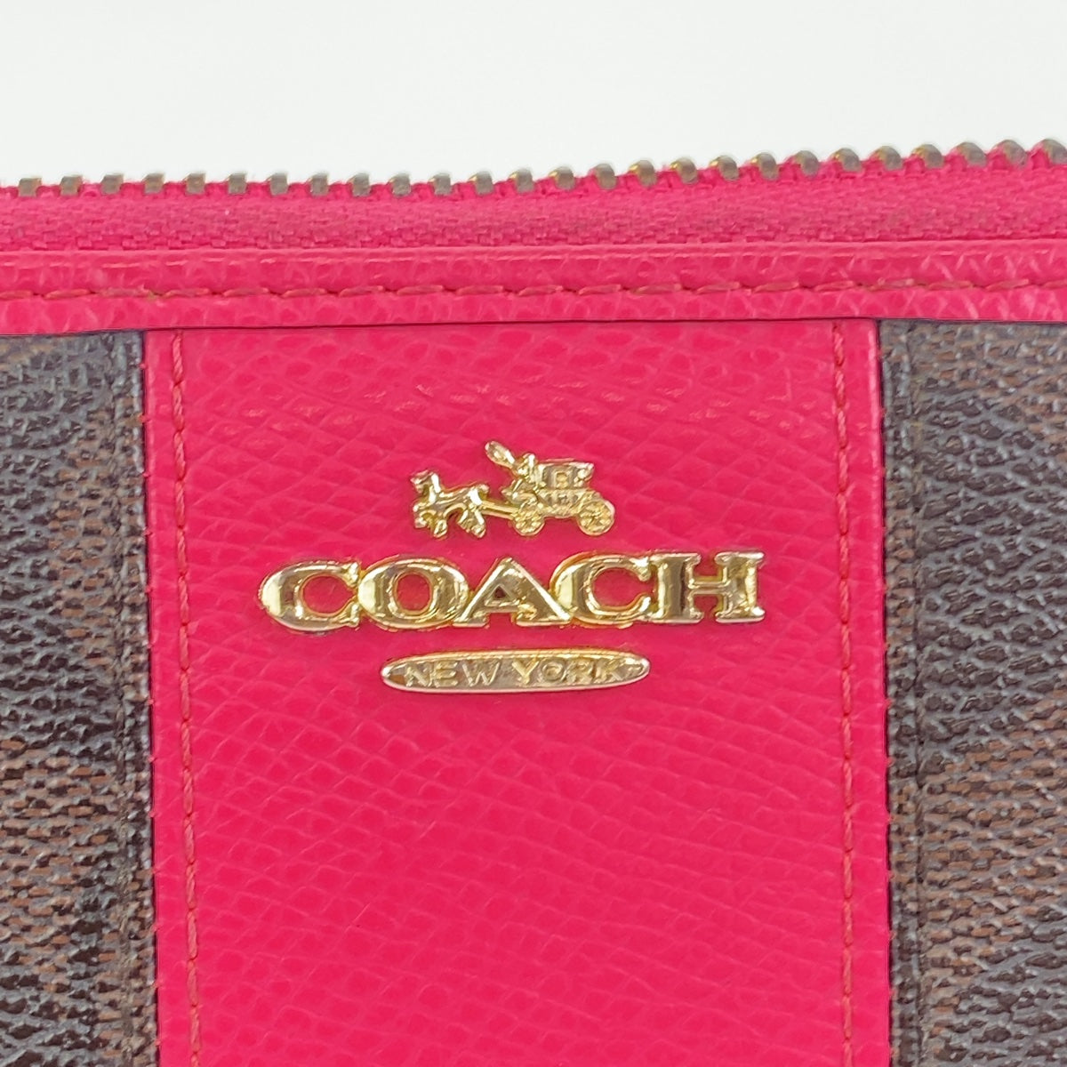 Coach Leather Signature Long Wallet 402984