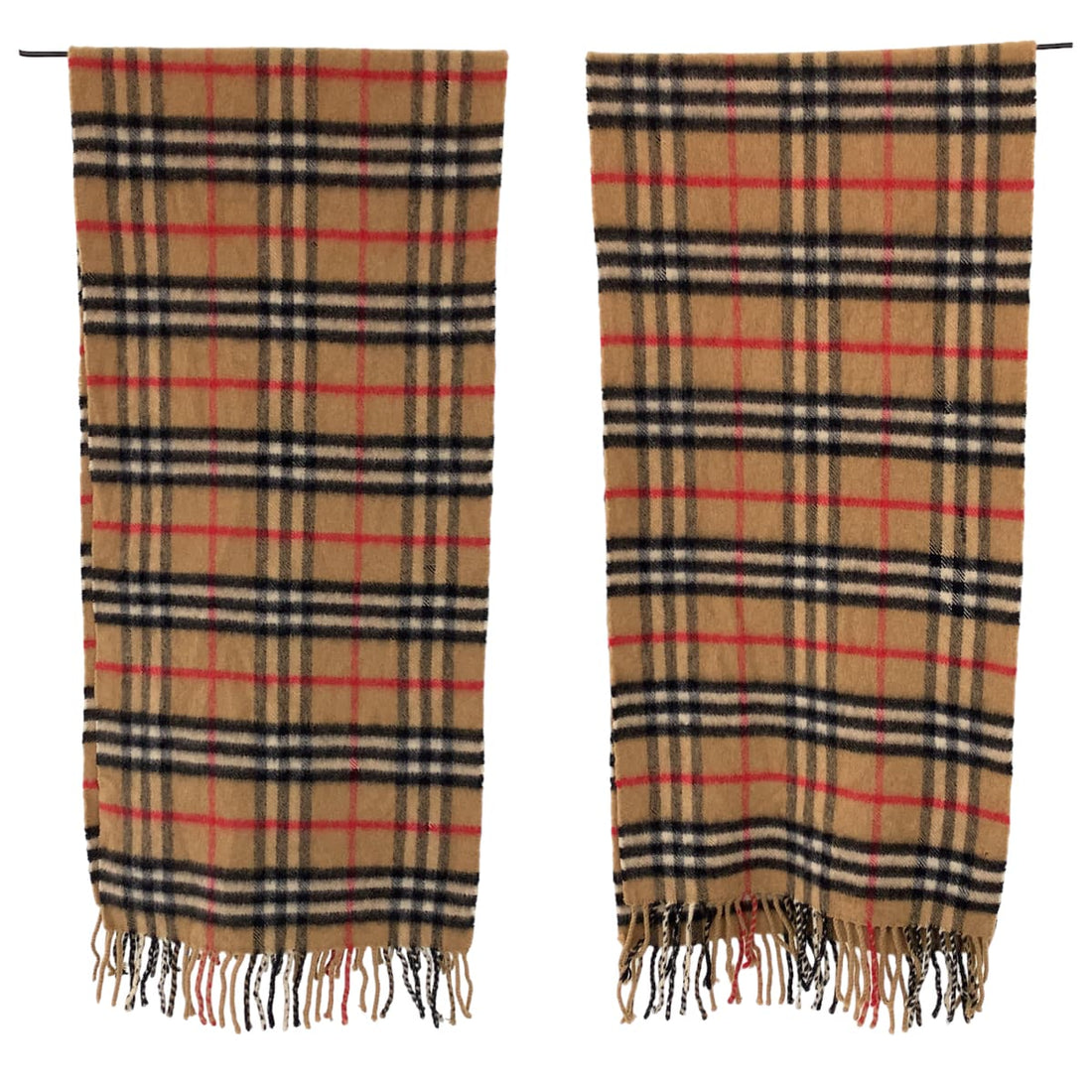 Burberry Cashmere Nova Check Scarf in Very Good Condition