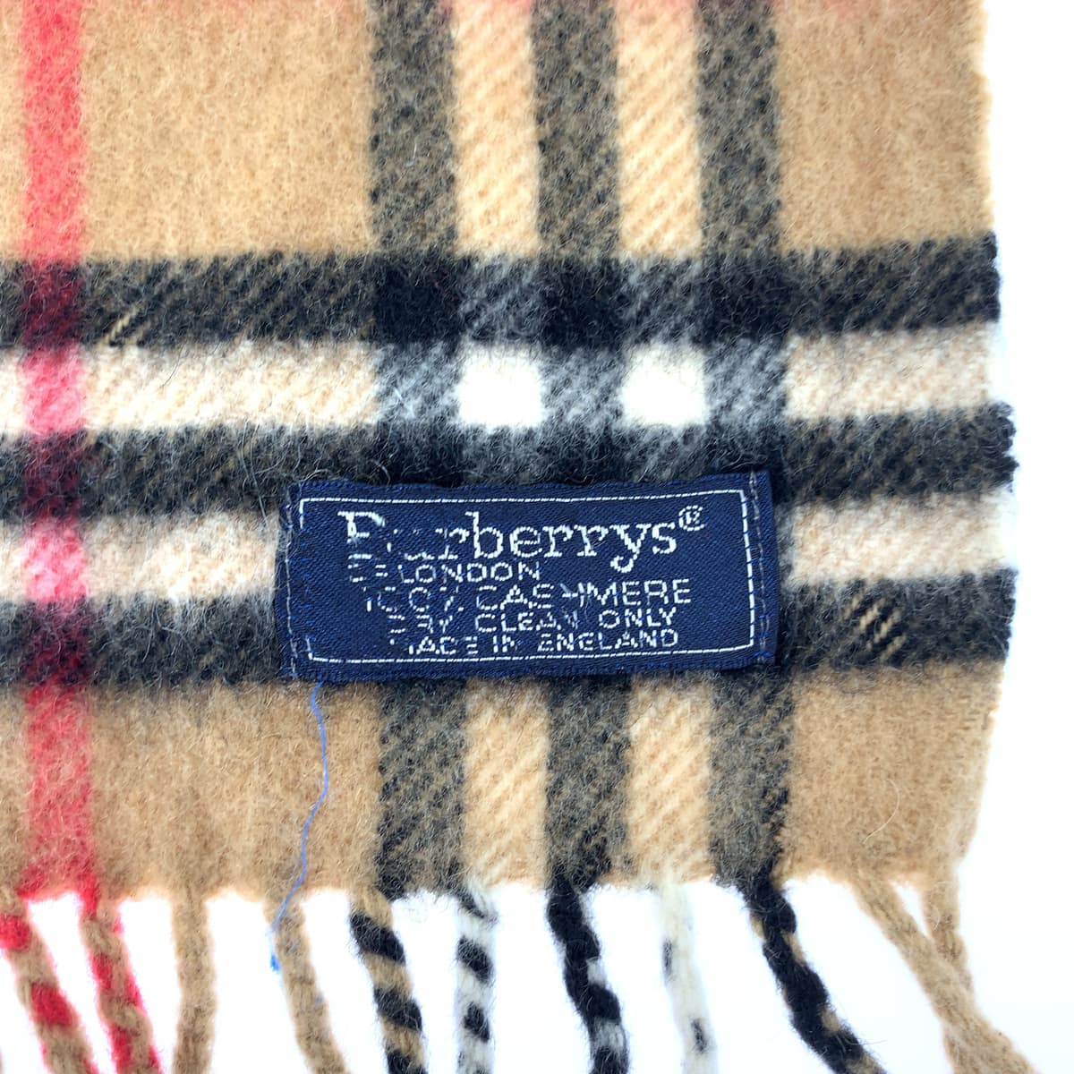 Burberry Cashmere Nova Check Scarf in Very Good Condition