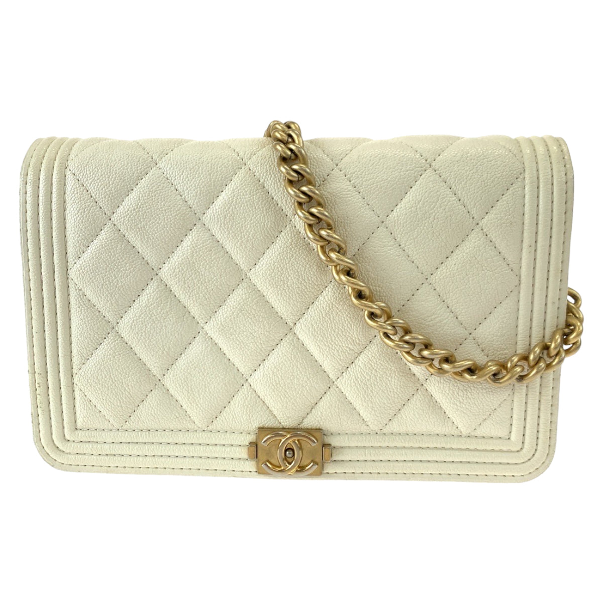 Chanel Caviar Skin Boy Chanel Matelasse Chain Wallet Shoulder Bag 405526 in Very Good Condition