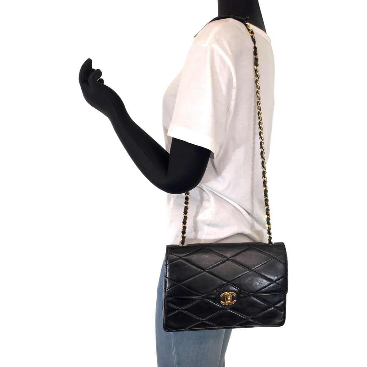 Chanel Lambskin Matelasse Diamond Stitch Coco Mark Turn Lock Shoulder Bag in Very Good Condition