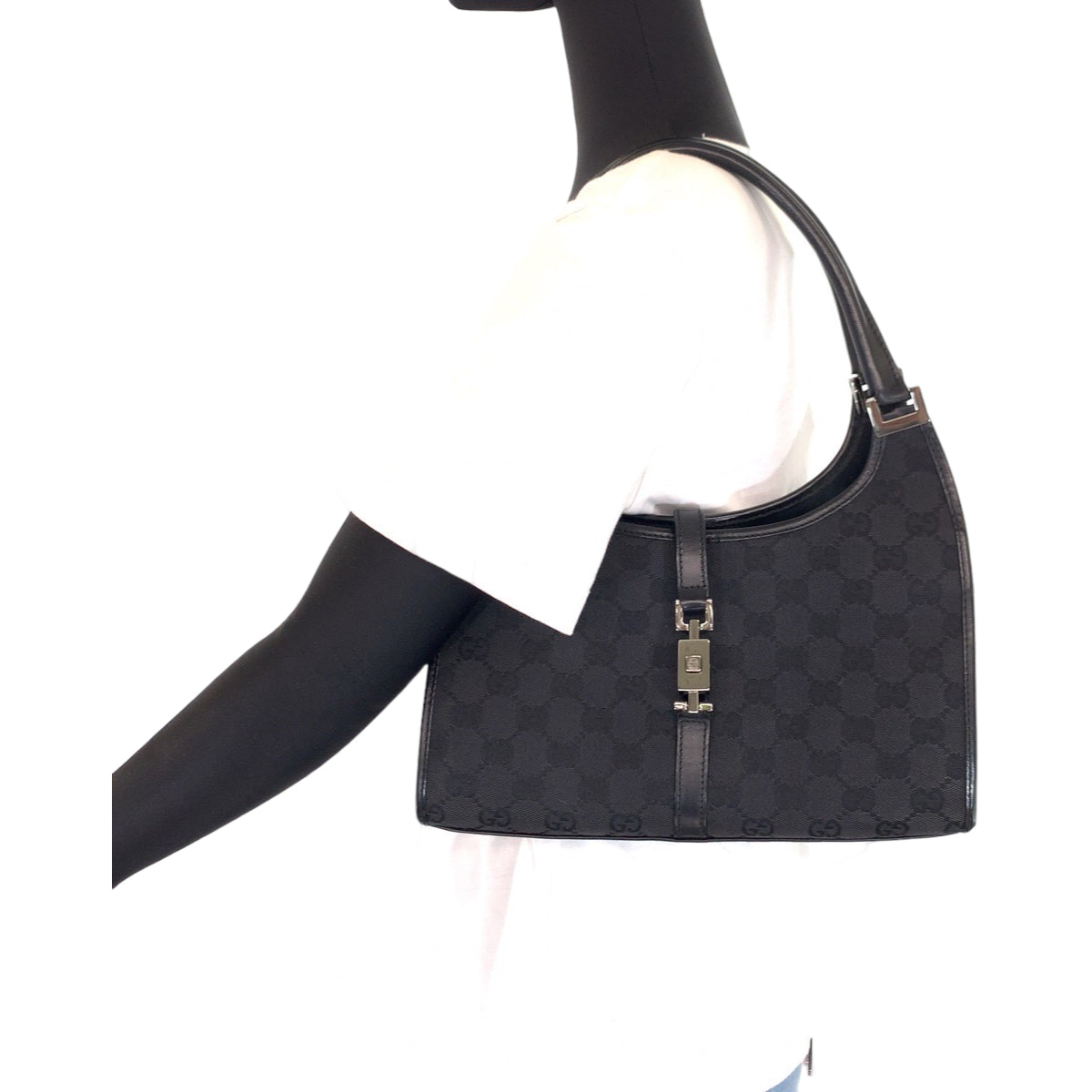 Gucci Jackie Black GG Canvas Leather Shoulder Bag in Very Good Condition