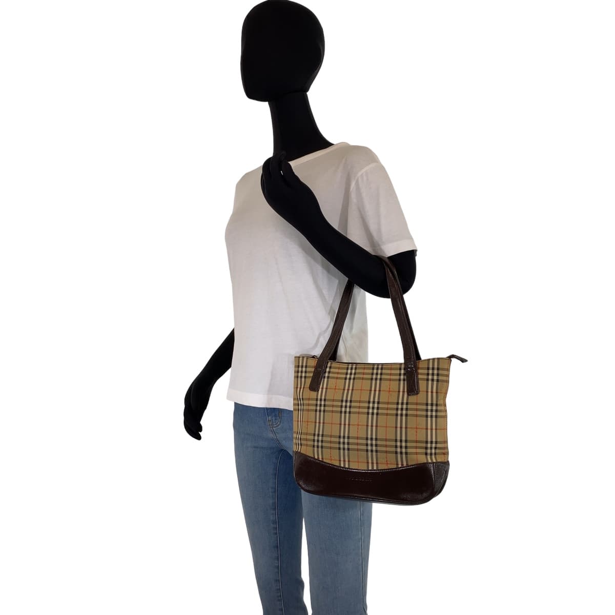 Burberry Nova Check Canvas/Leather Tote Bag in Very Good Condition