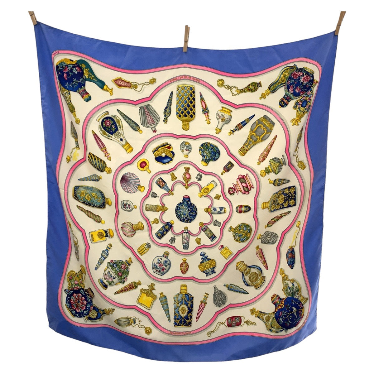 Hermes Silk Scarf Multicolor in Very Good Condition