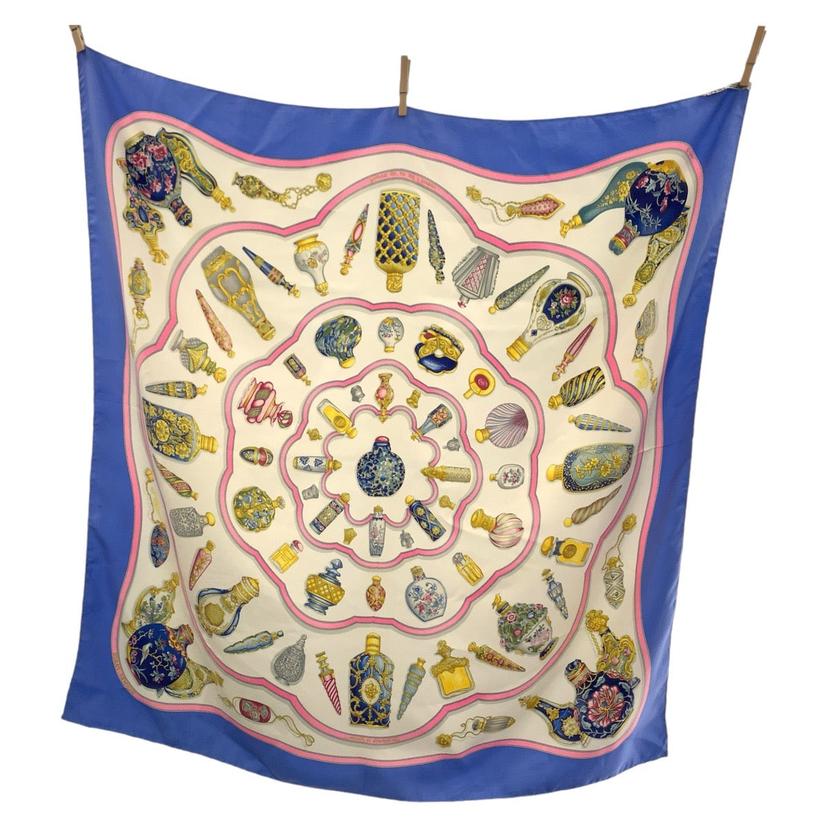 Hermes Silk Scarf Multicolor in Very Good Condition