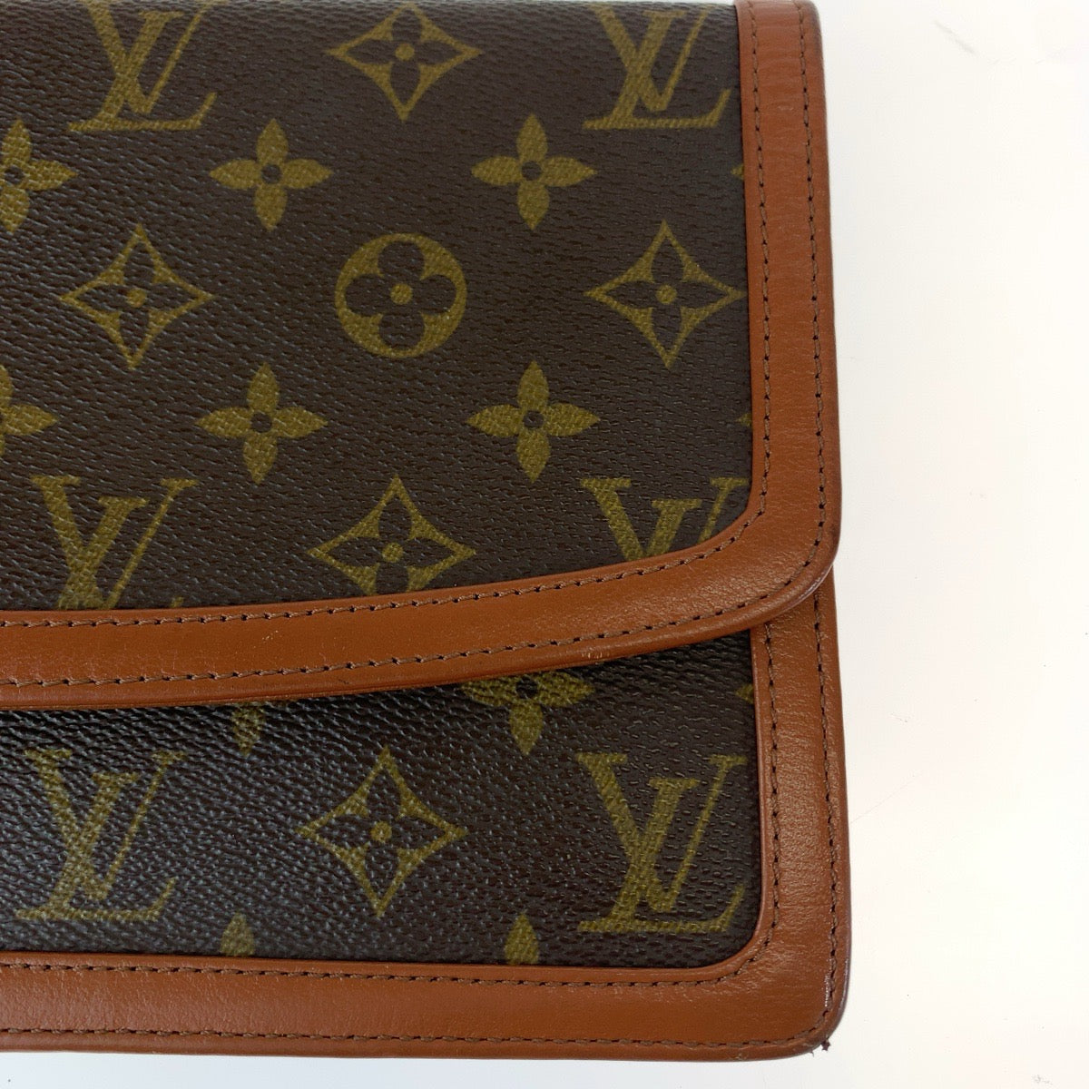 Louis Vuitton Monogram Pochette GM Clutch M51810