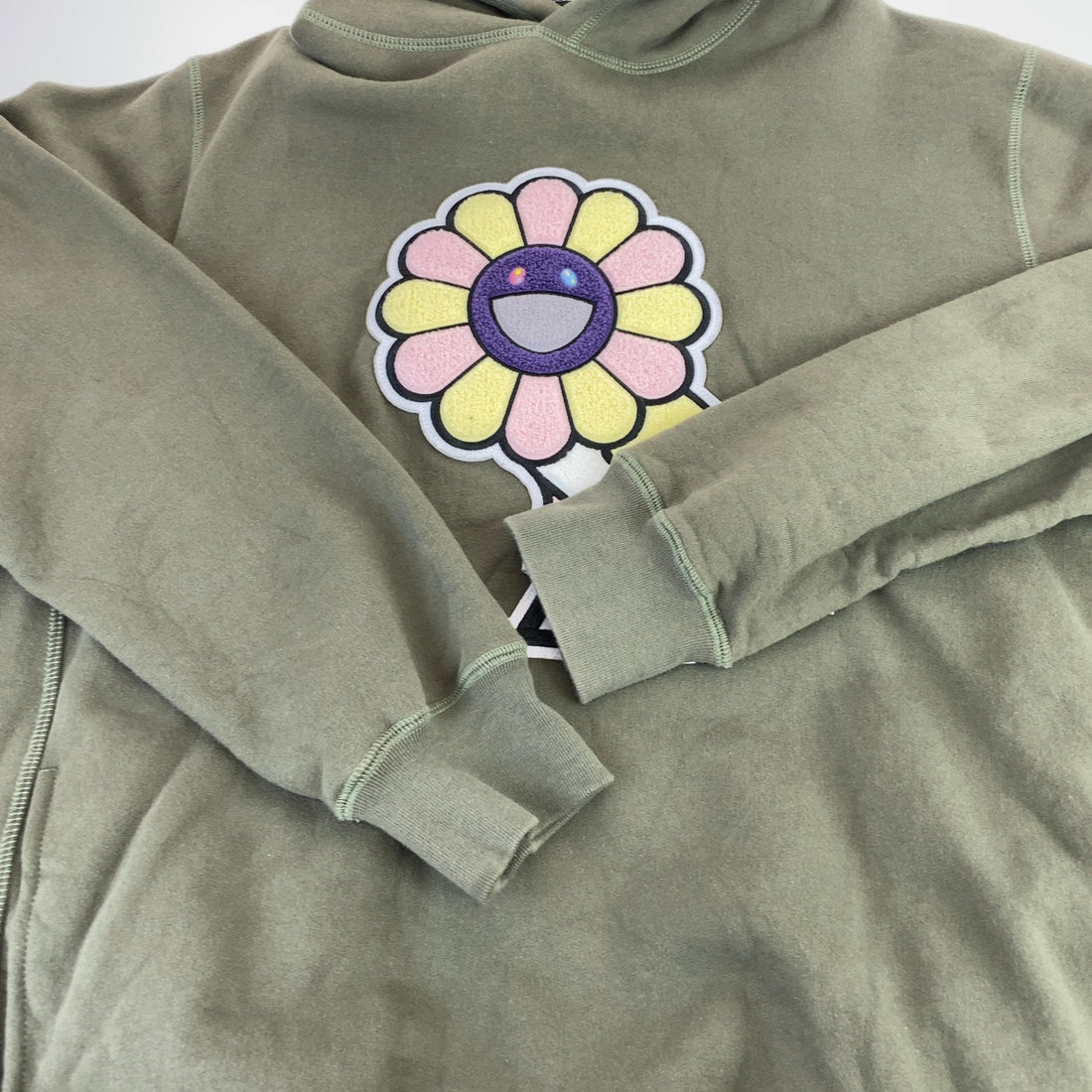 OCTOBERS VERY OWN Takashi Murakami Collaboration Cotton Hoodie L in Very Good Condition