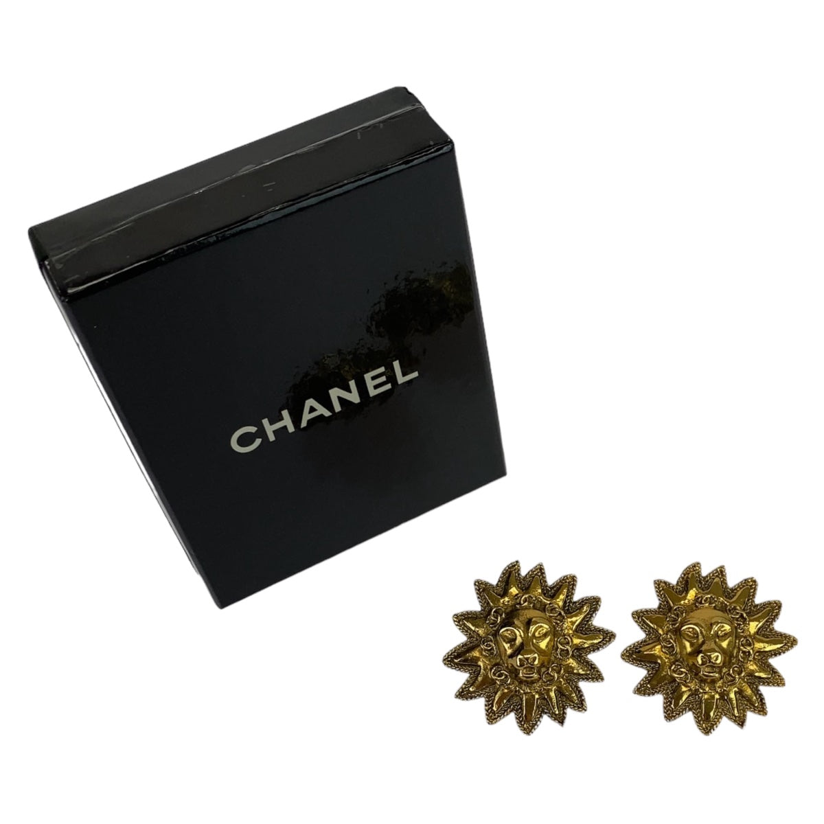 Chanel Vintage Coco Mark Lion Motif Metal Earrings in Very Good Condition