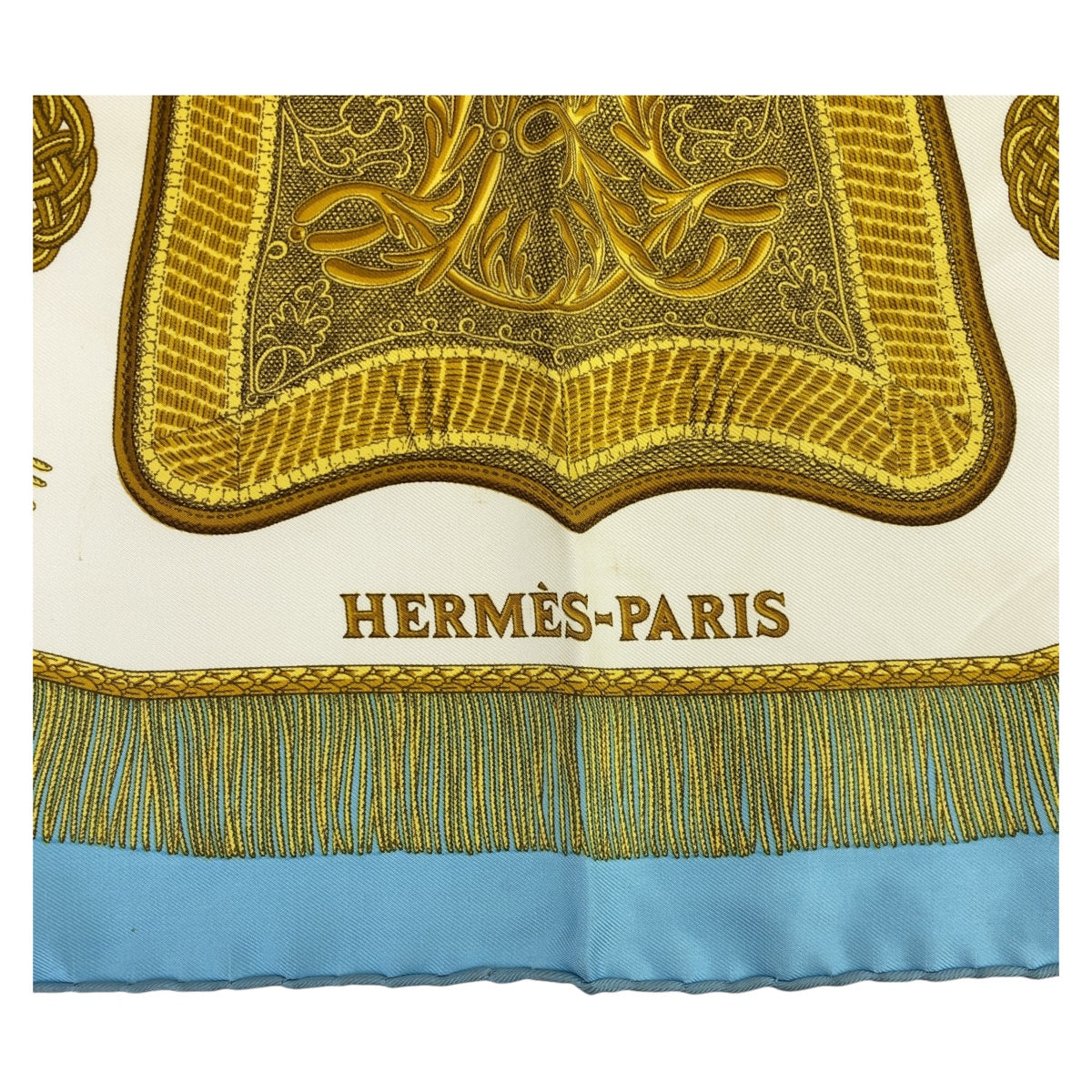 Hermes Silk Scarf Carré 90 Blue Multicolor in Good Condition