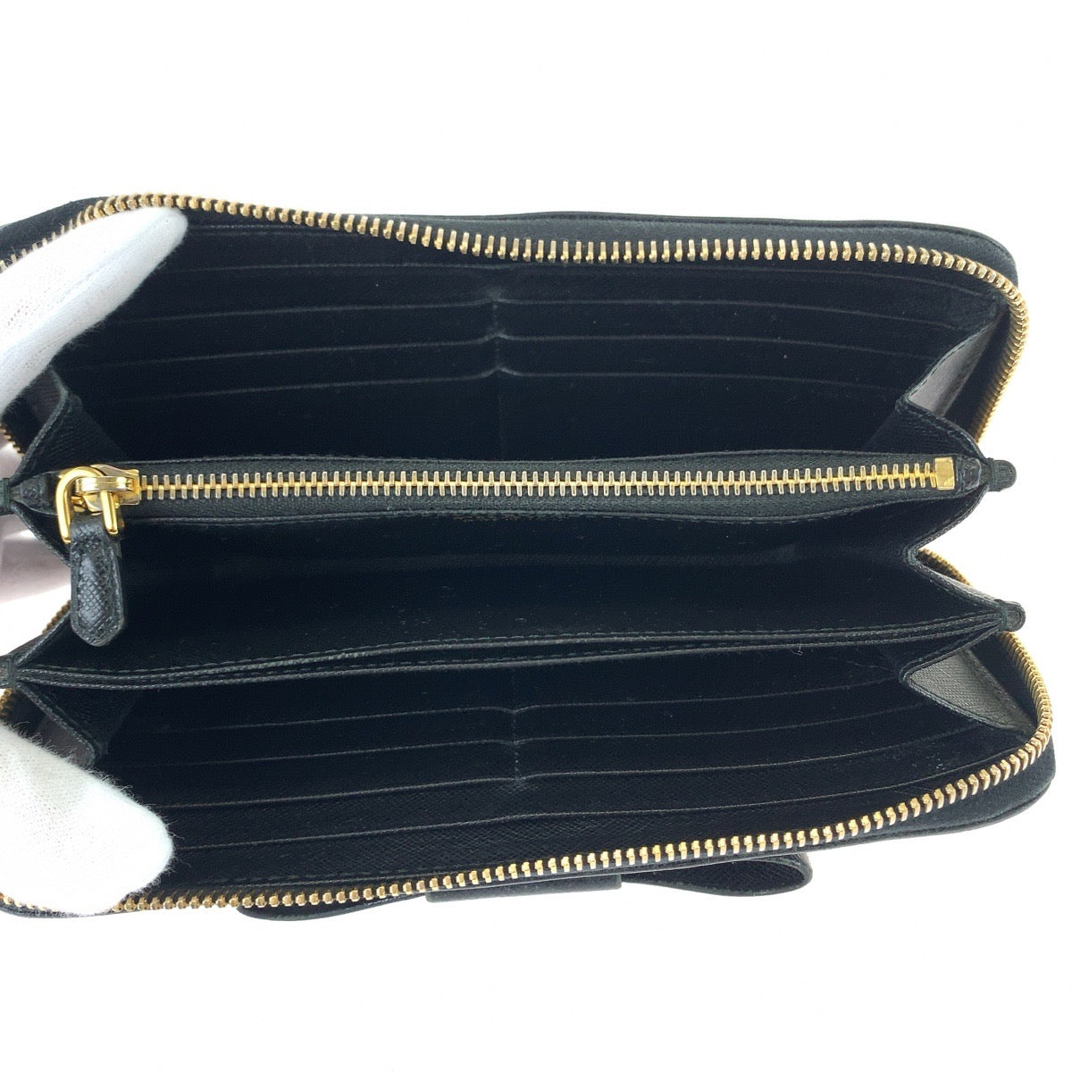 Prada Saffiano Leather Ribbon Long Wallet 1ML506 in Very Good Condition