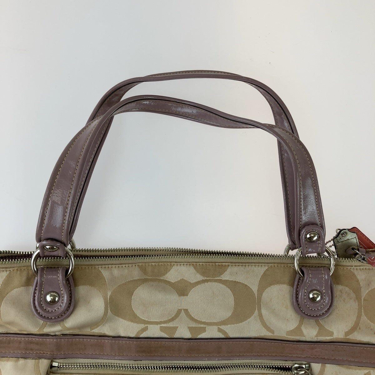 Coach Beige Canvas Signature Tote Shoulder Bag in Good Condition