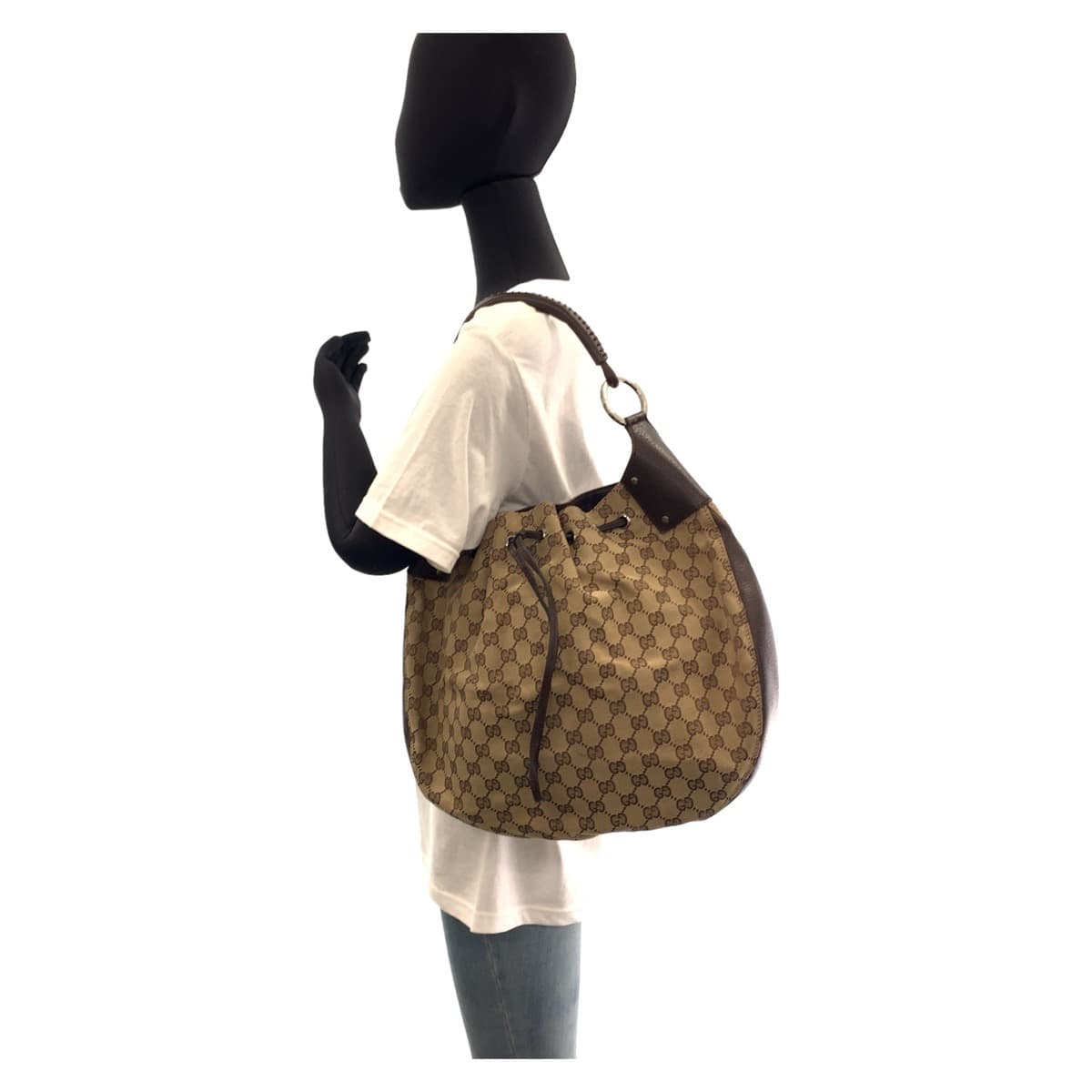 Gucci Beige GG Canvas Shoulder Bag 109210 in Very Good Condition