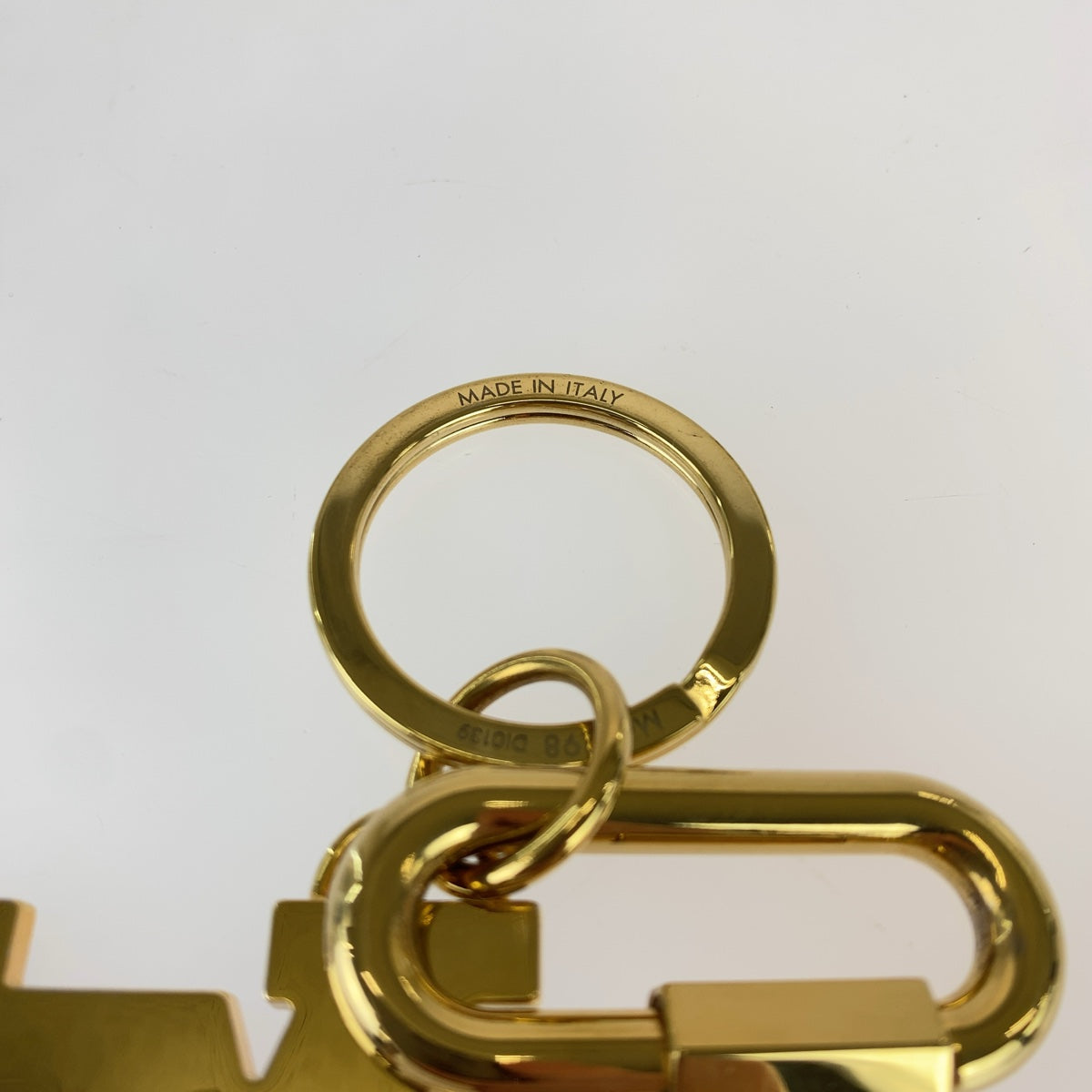 Louis Vuitton Metal Keychain M68298