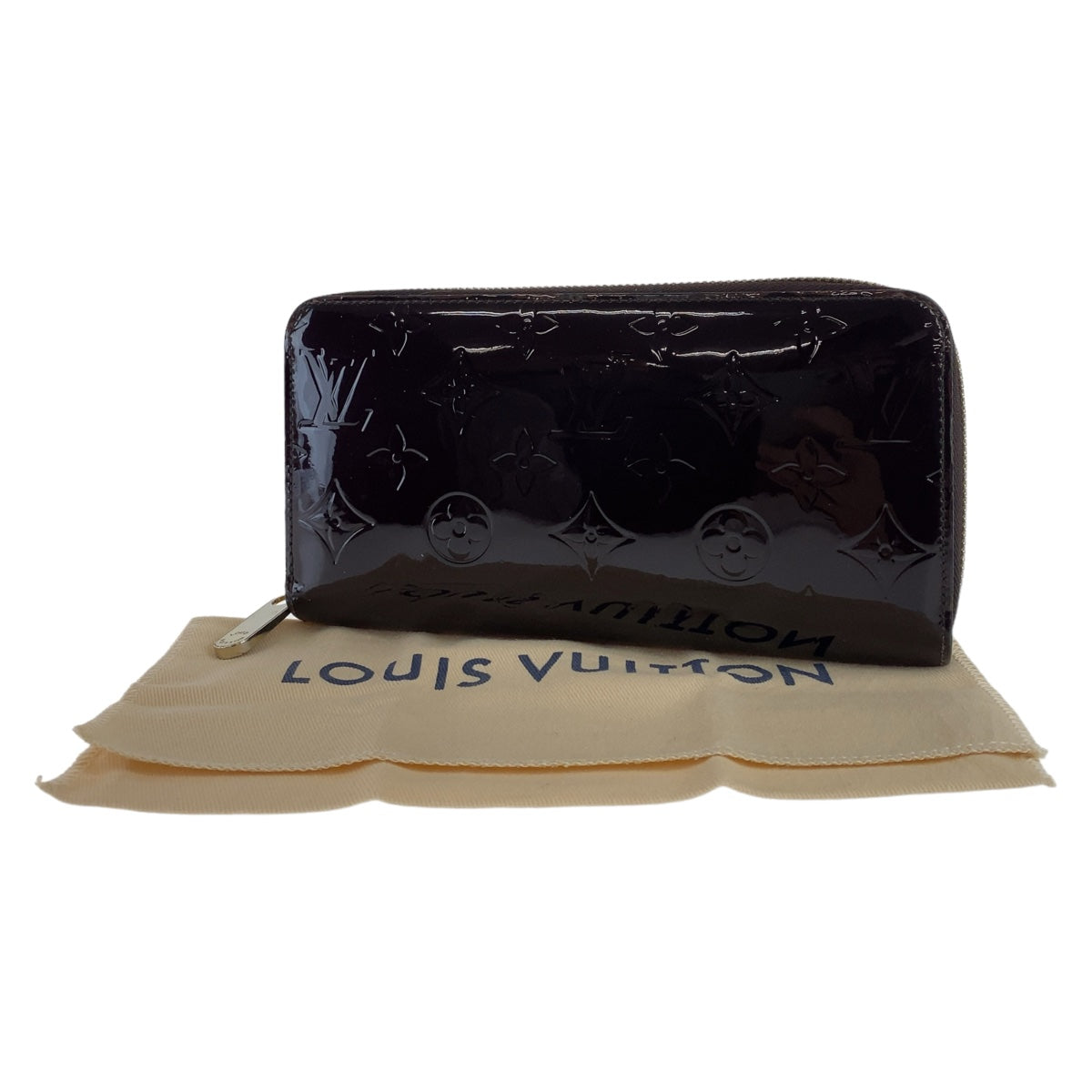 Louis Vuitton Patent Leather Zippy Wallet M93522 in Very Good Condition