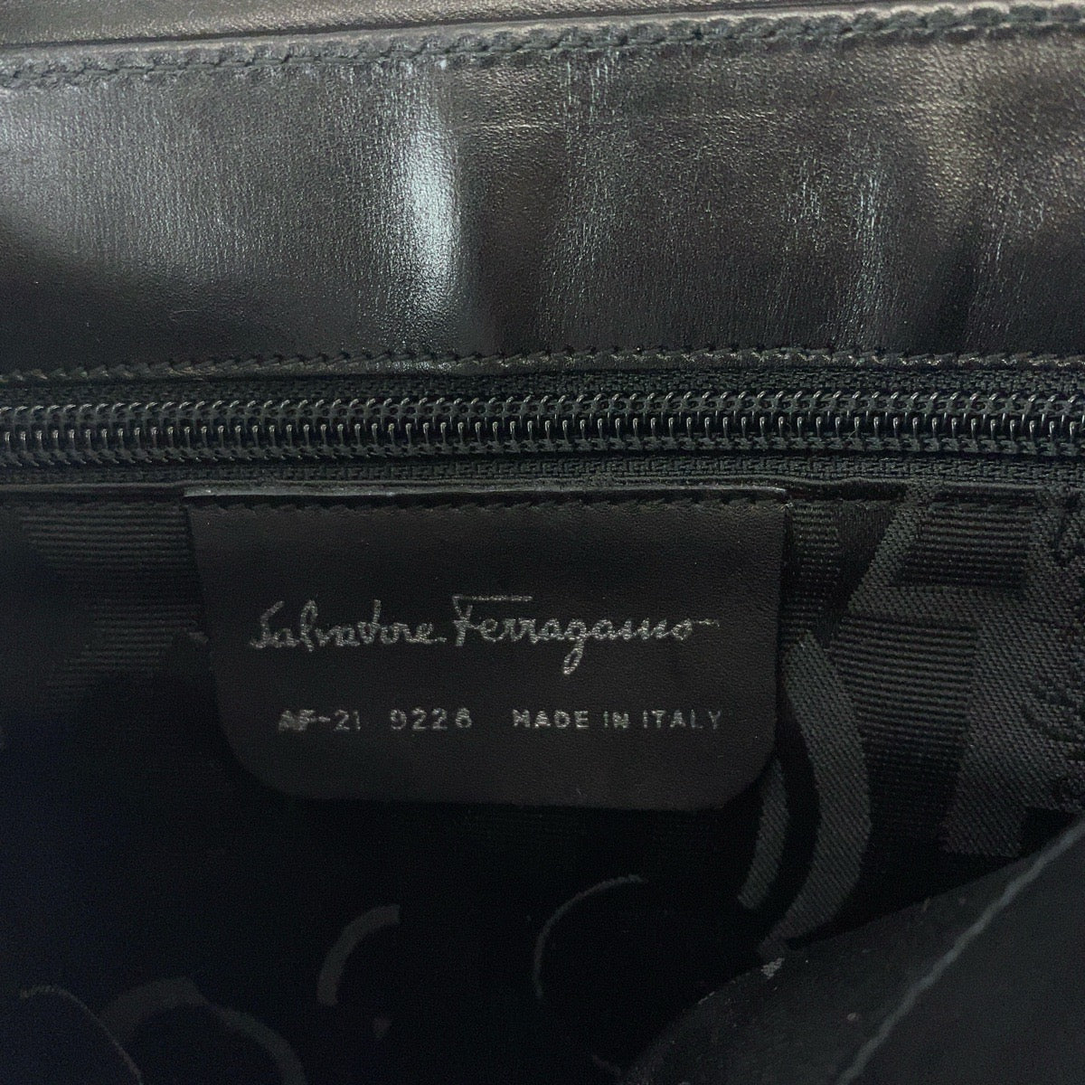 Salvatore Ferragamo Leather Shoulder Bag