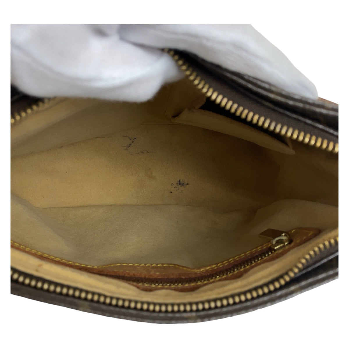 Louis Vuitton Monogram Looping MM Shoulder Bag