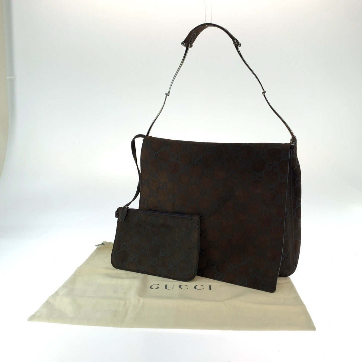 Gucci Suede Horsebit Shoulder Bag Brown in Very Good Condition