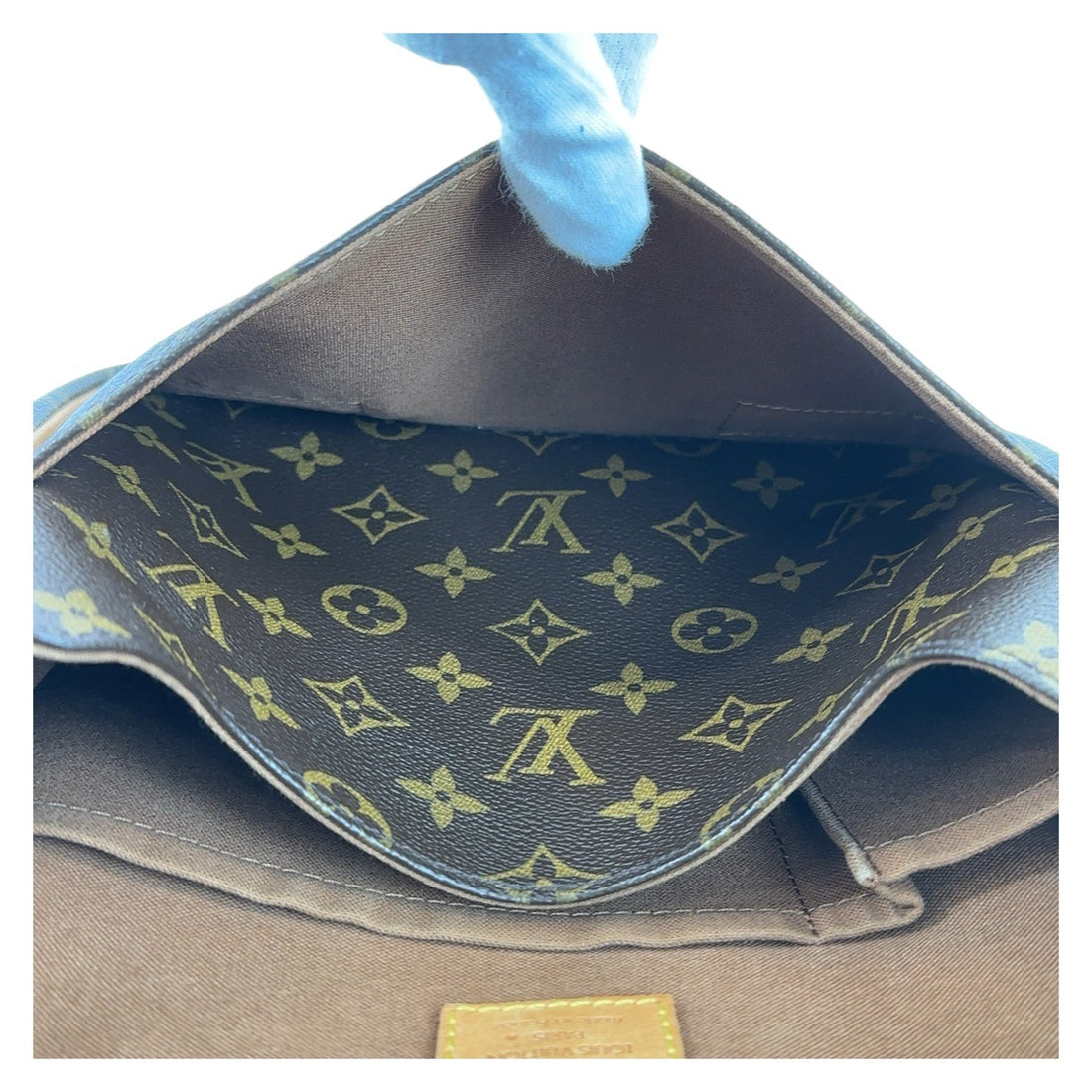 Louis Vuitton Bosphore PM Shoulder Bag M40106