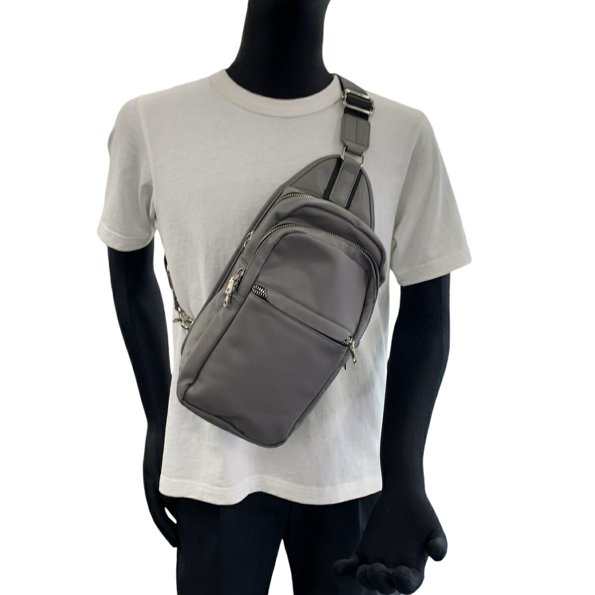 TAKEO KIKUCHI Leather Body Bag Gray