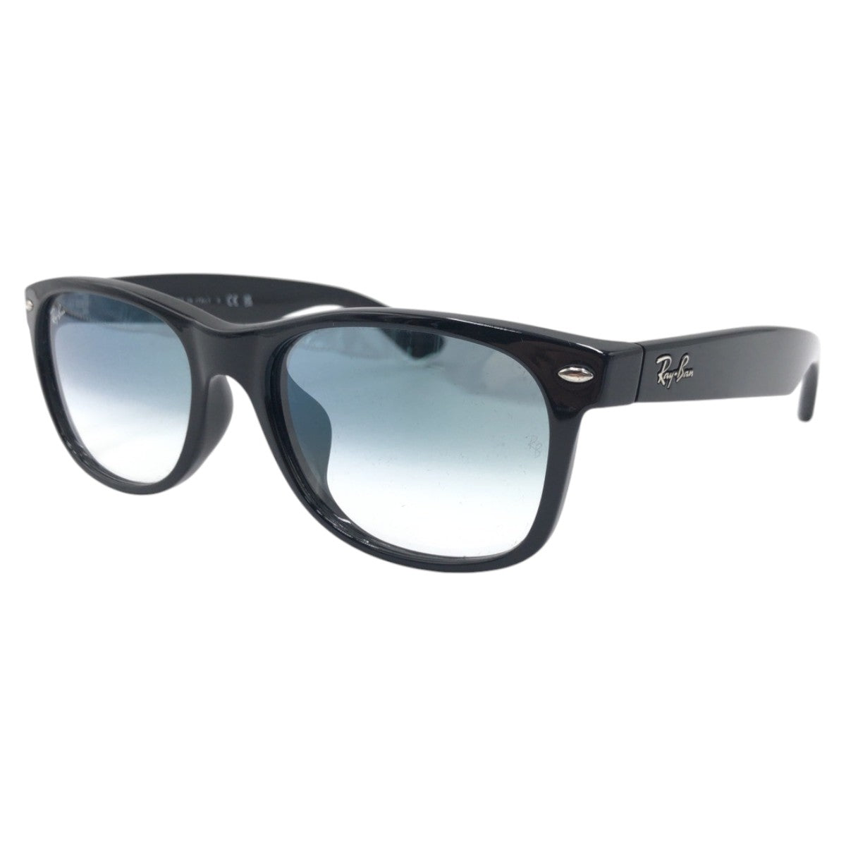 Ray-Ban New Wayfarer Sunglasses RB2132-F 901/3F