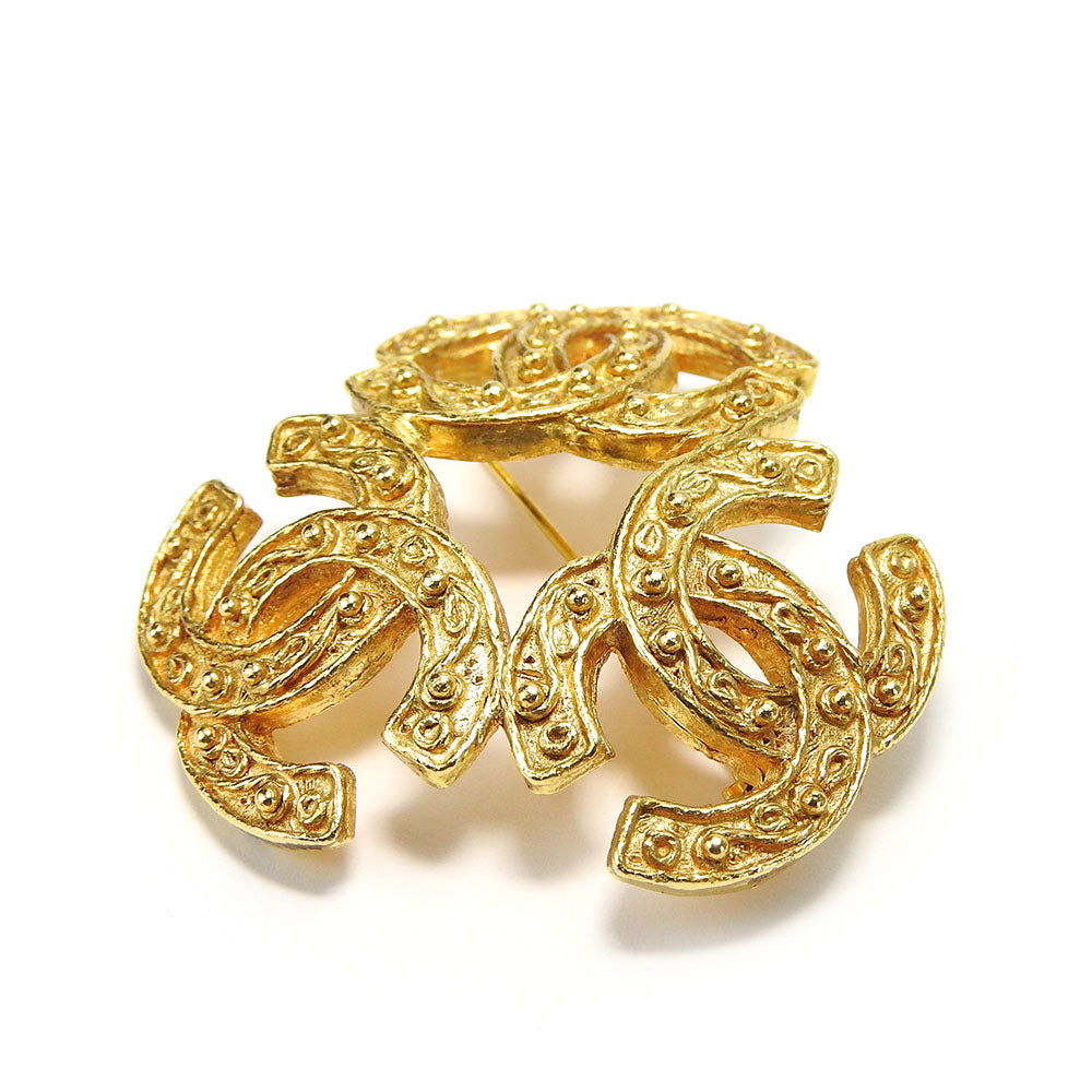 Chanel Metal Brooch Gold