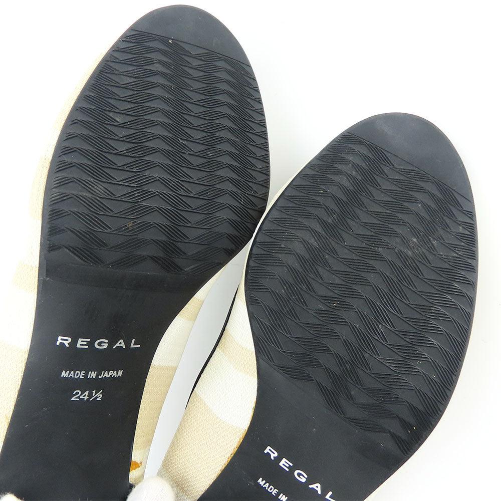 Regal Enamel Canvas Pumps Beige Black