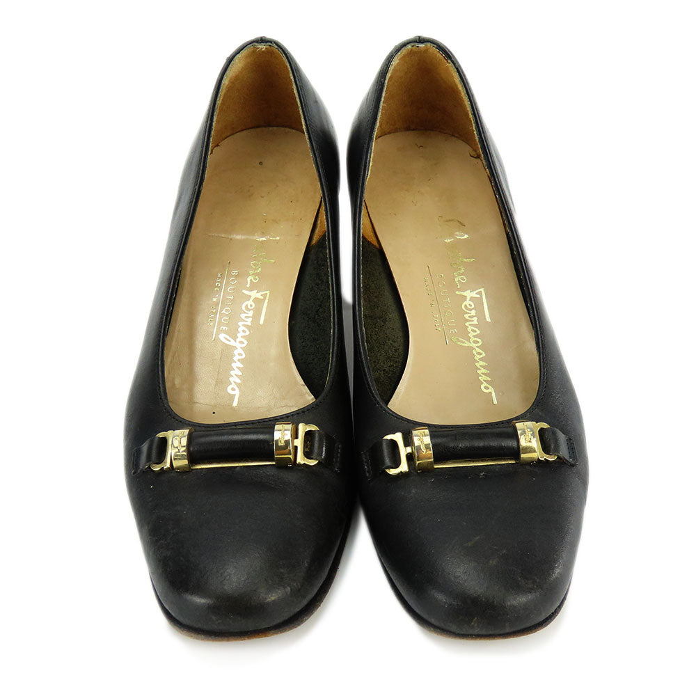 Salvatore Ferragamo Leather Pumps Black