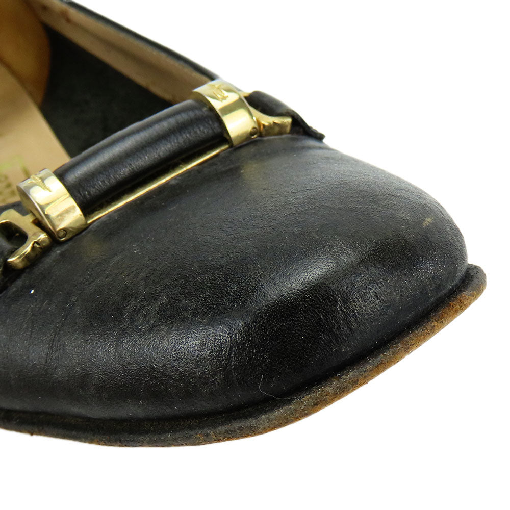 Salvatore Ferragamo Leather Pumps Black