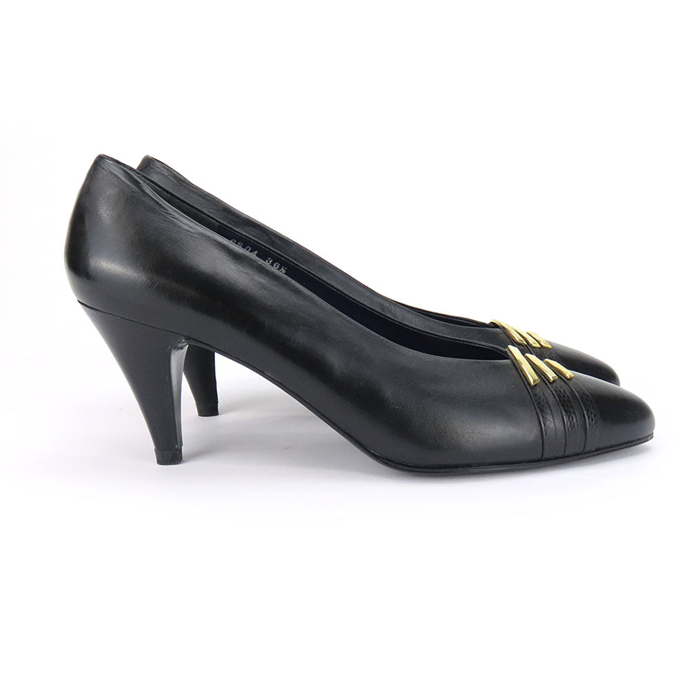 Givenchy Leather Pumps Black