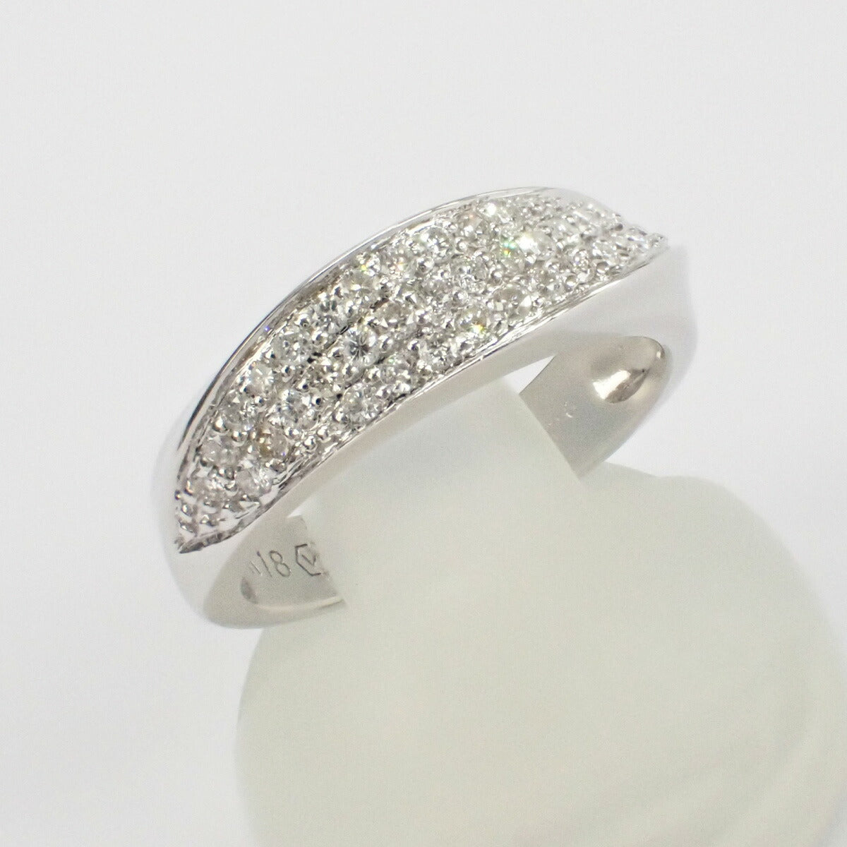 LuxUness  Vendome Aoyama Design Ring with D0.26ct Diamond Set in K18 White Gold Women's Size 7 in Silver  in Excellent condition