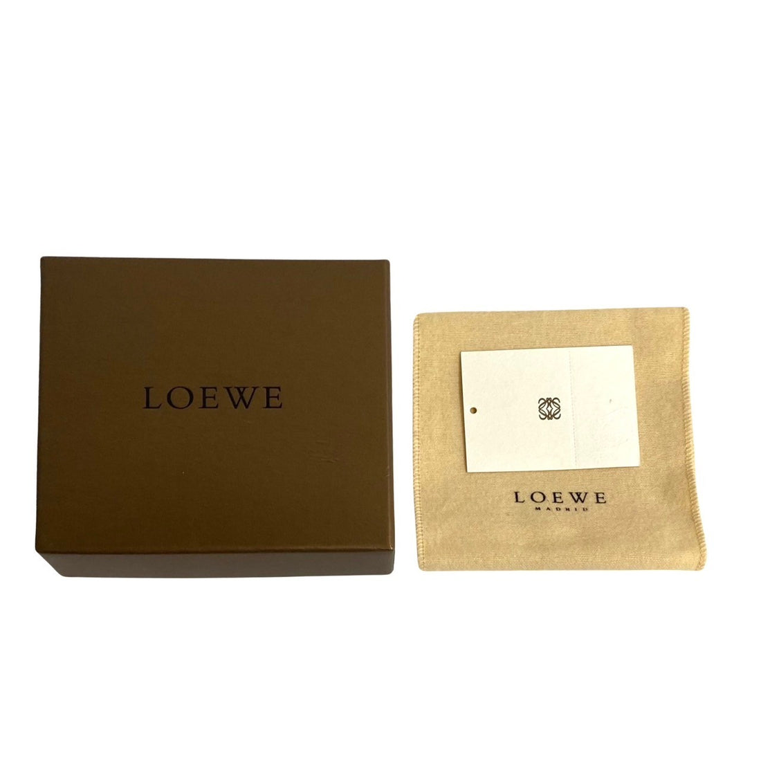 Loewe Leather Anagram Bifold Wallet  Leather Short Wallet in Very Good Condition