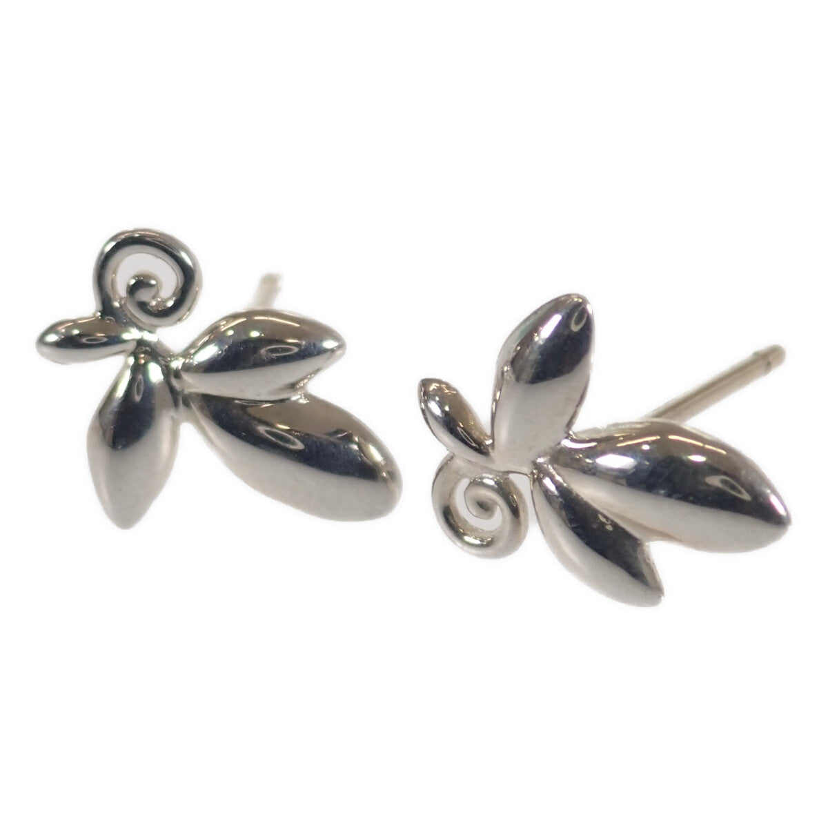 Tiffany & Co Silver Paloma Picasso Olive Leaf Earrings Metal Earrings 6.0022026E7 in Good condition