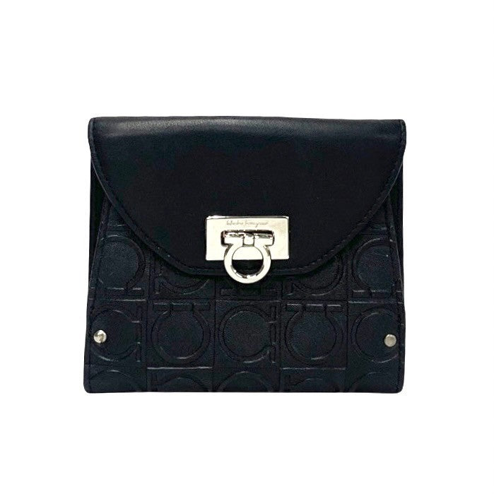 Salvatore Ferragamo Gancini Leather Bifold Wallet  Leather Short Wallet AQ-22 4664 in Excellent condition