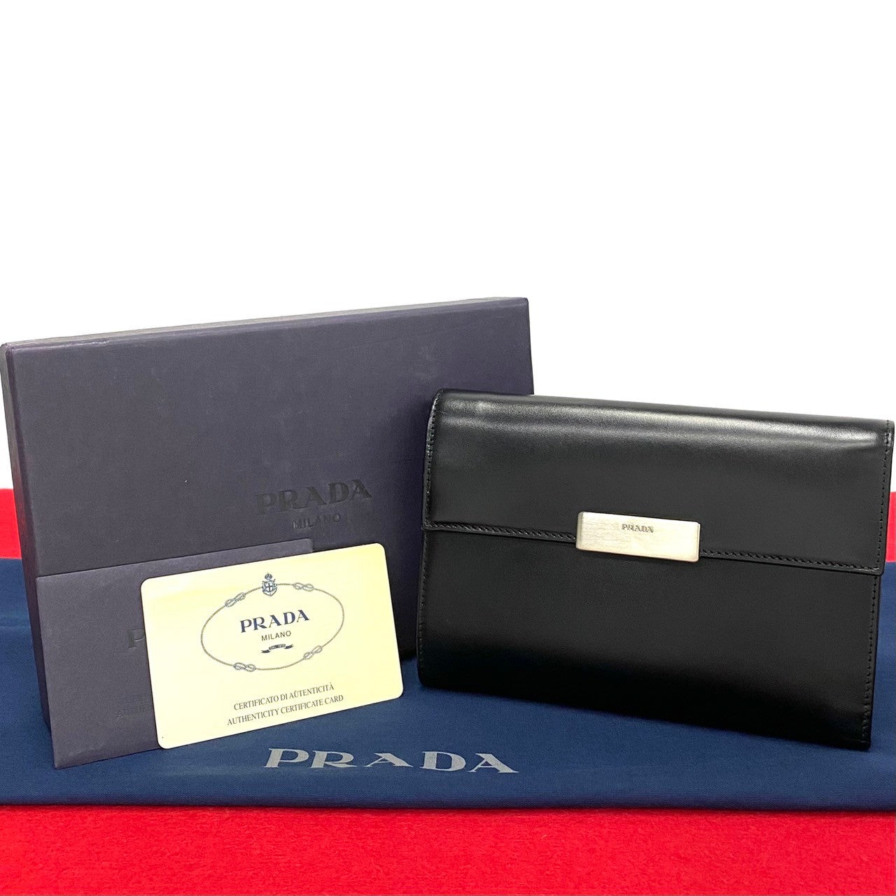 Prada Leather Bifold Compact Wallet Leather Short Wallet in Excellent condition