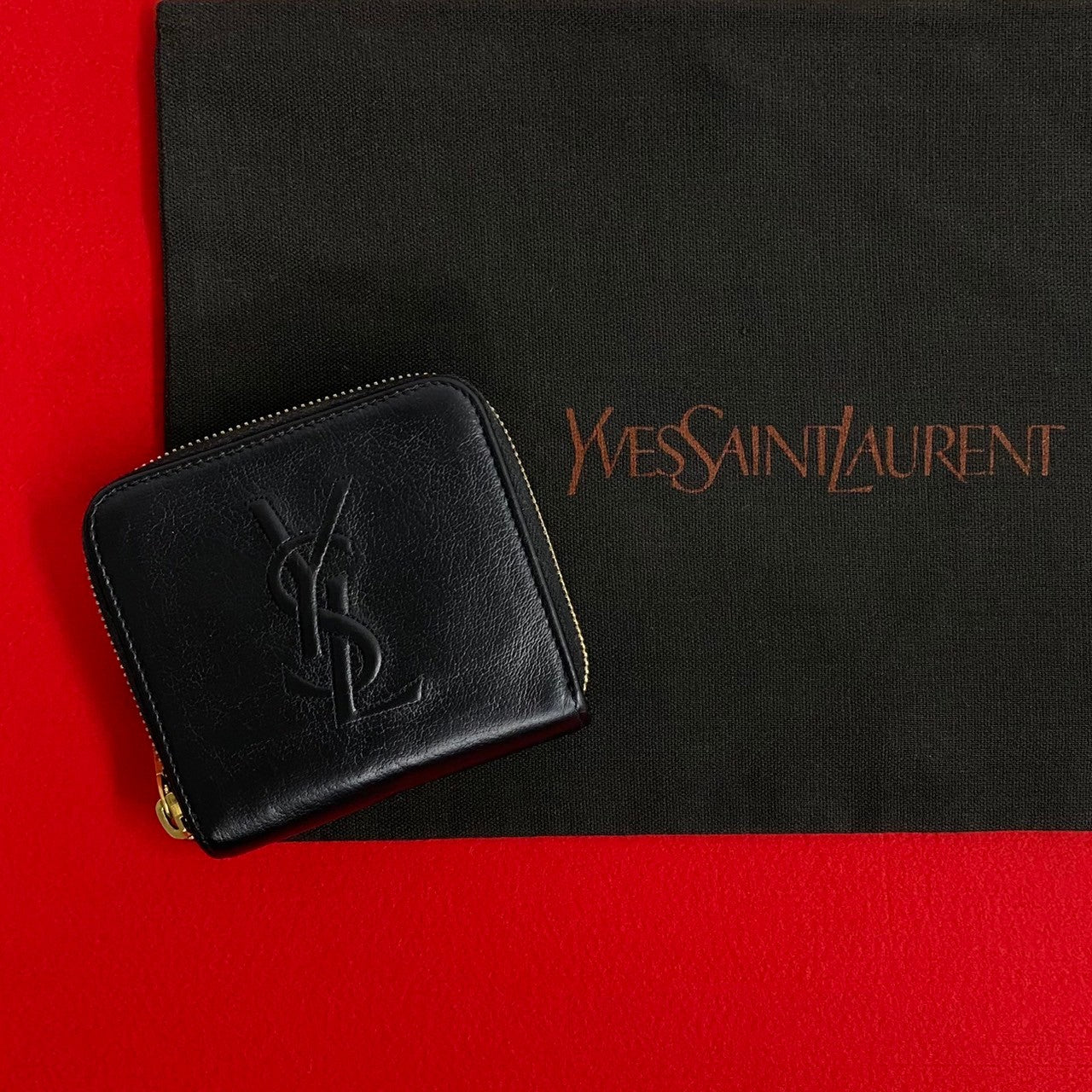 Yves Saint Laurent Leather Mini Zip Wallet Leather Short Wallet in Very Good Condition