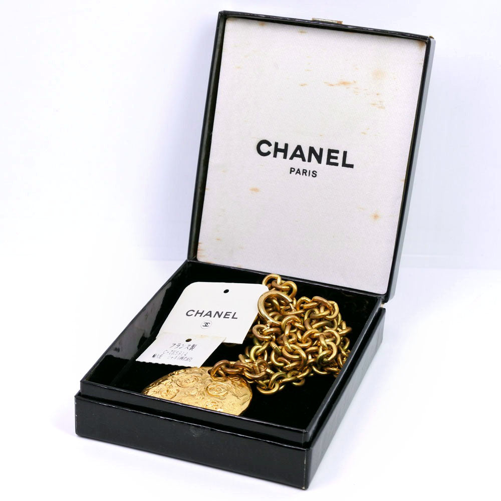 Chanel Gold Plated Necklace 93P