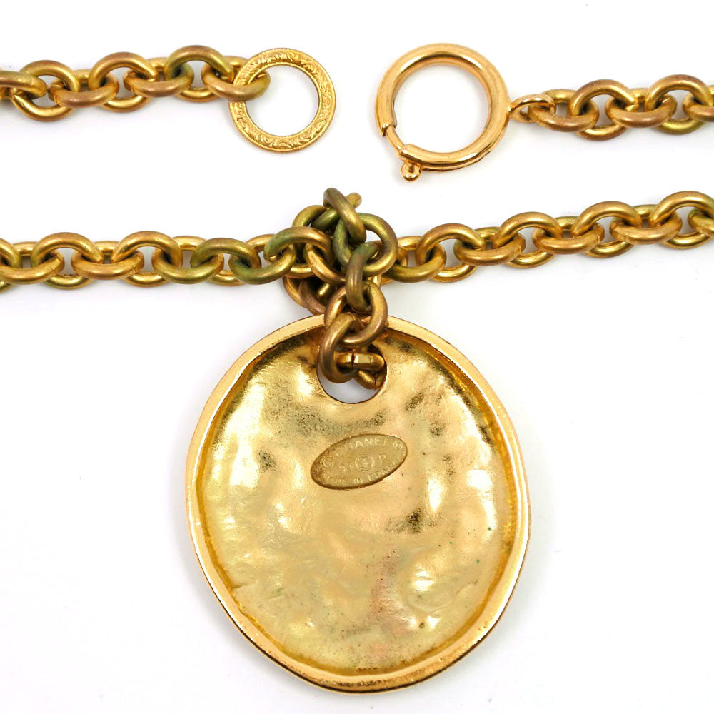 Chanel Gold Plated Necklace 93P