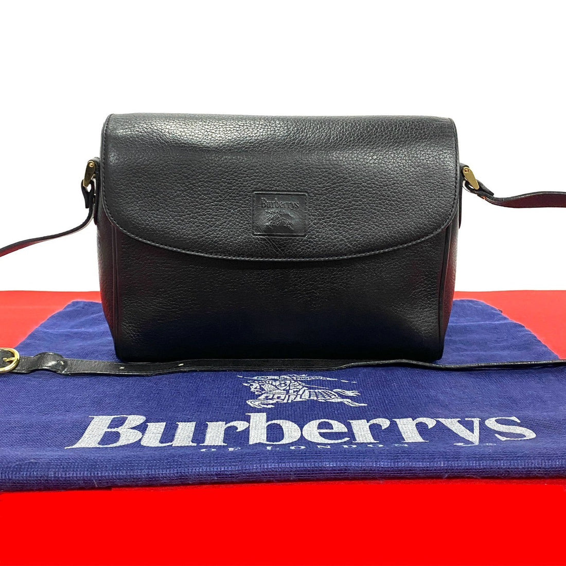 Burberry Leather Crossbody Bag  Leather Crossbody Bag in Very Good Condition