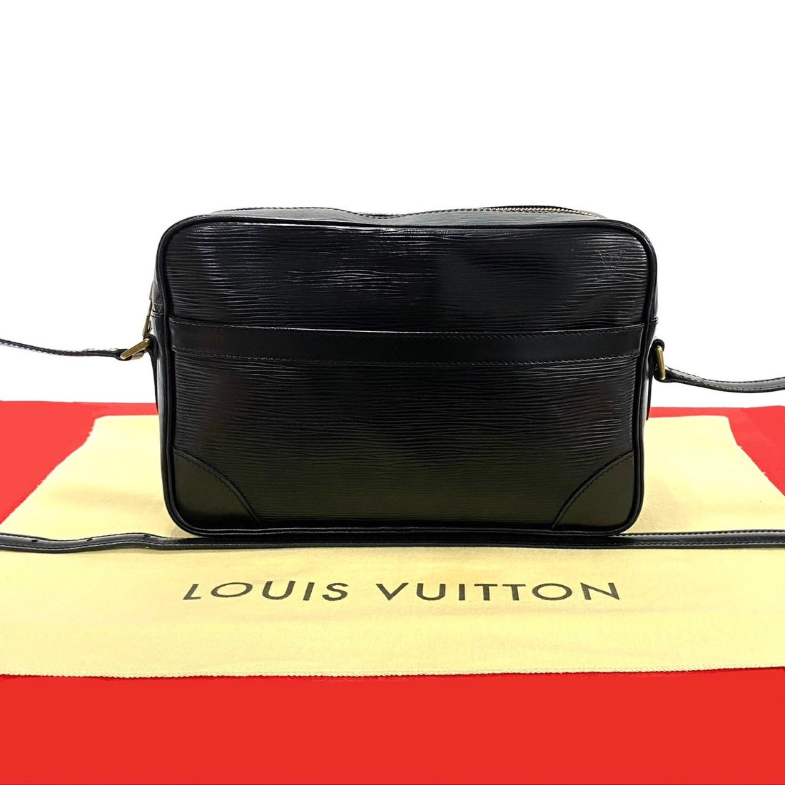 Louis Vuitton Epi Leather Trocadero Shoulder Bag