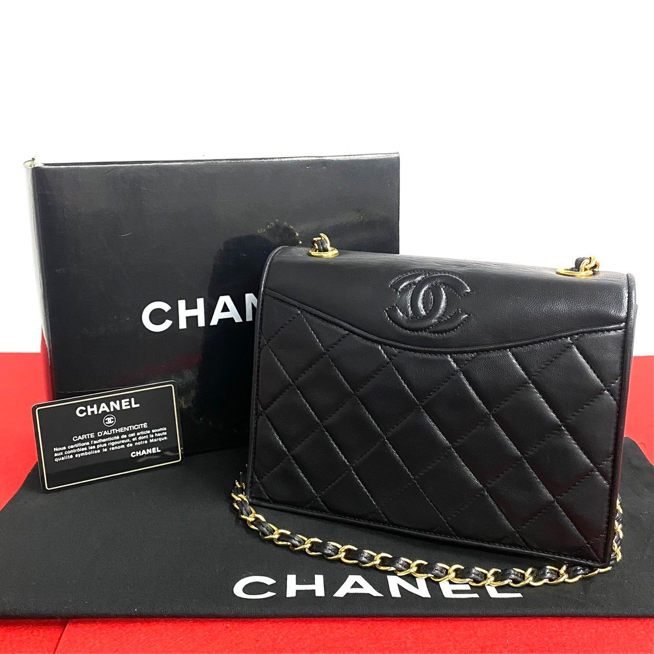 Chanel Lambskin Matelasse Leather Chain Shoulder Bag