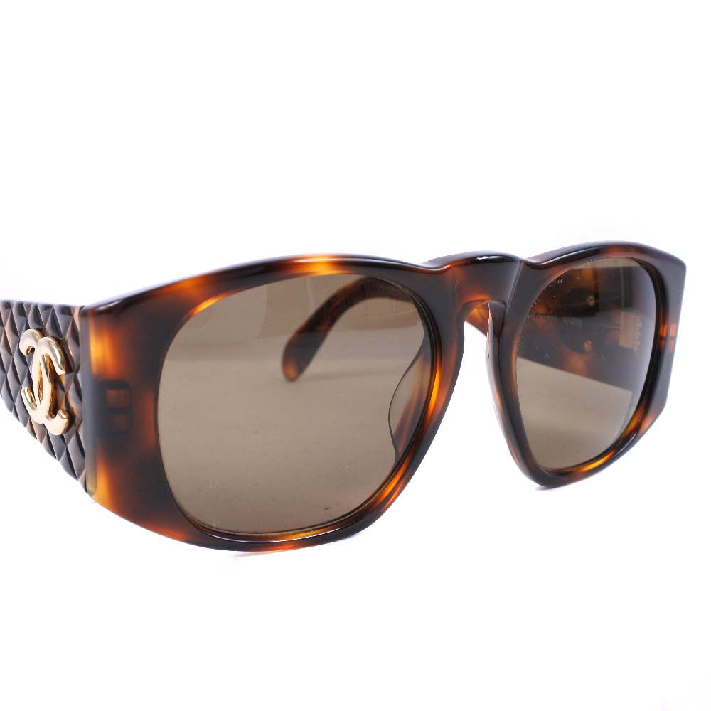 Chanel Coco Mark Plastic Sunglasses