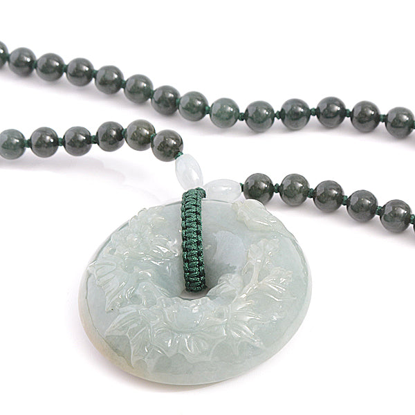 Jade Flower Carving Necklace Power Stone Long Necklace in Pristine Condition