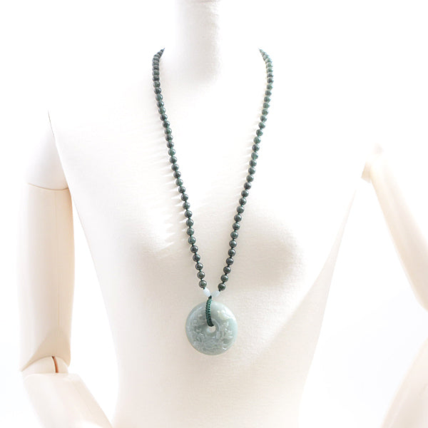 Jade Flower Carving Necklace Power Stone Long Necklace in Pristine Condition