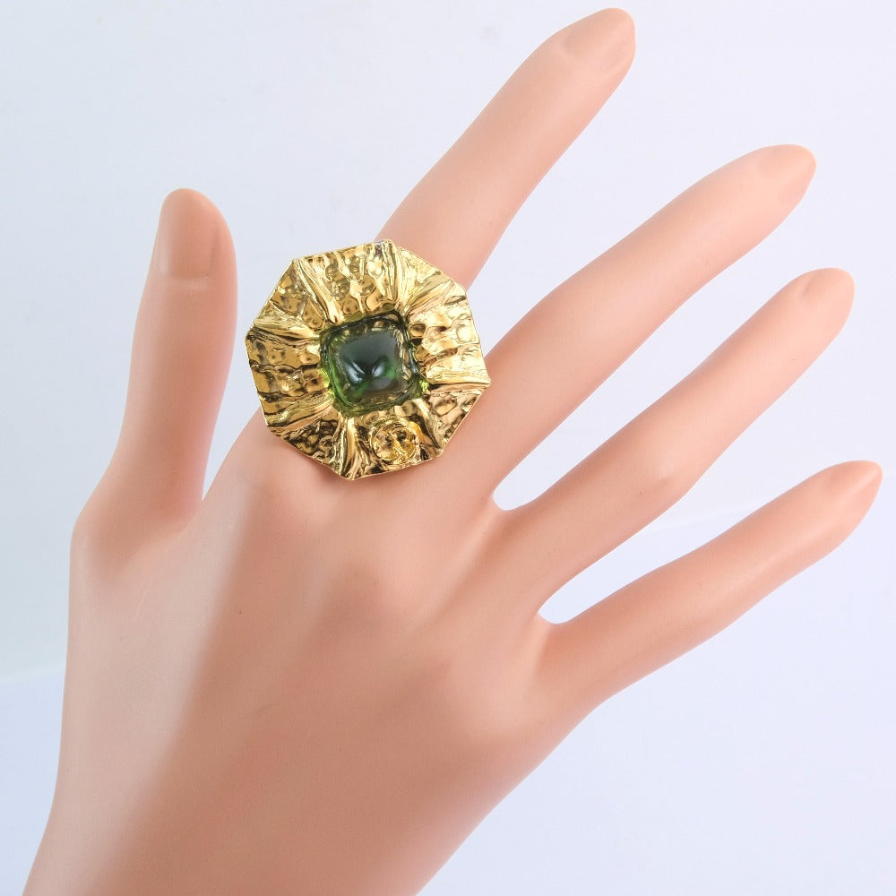 Gucci Flower Ring with Green Stone