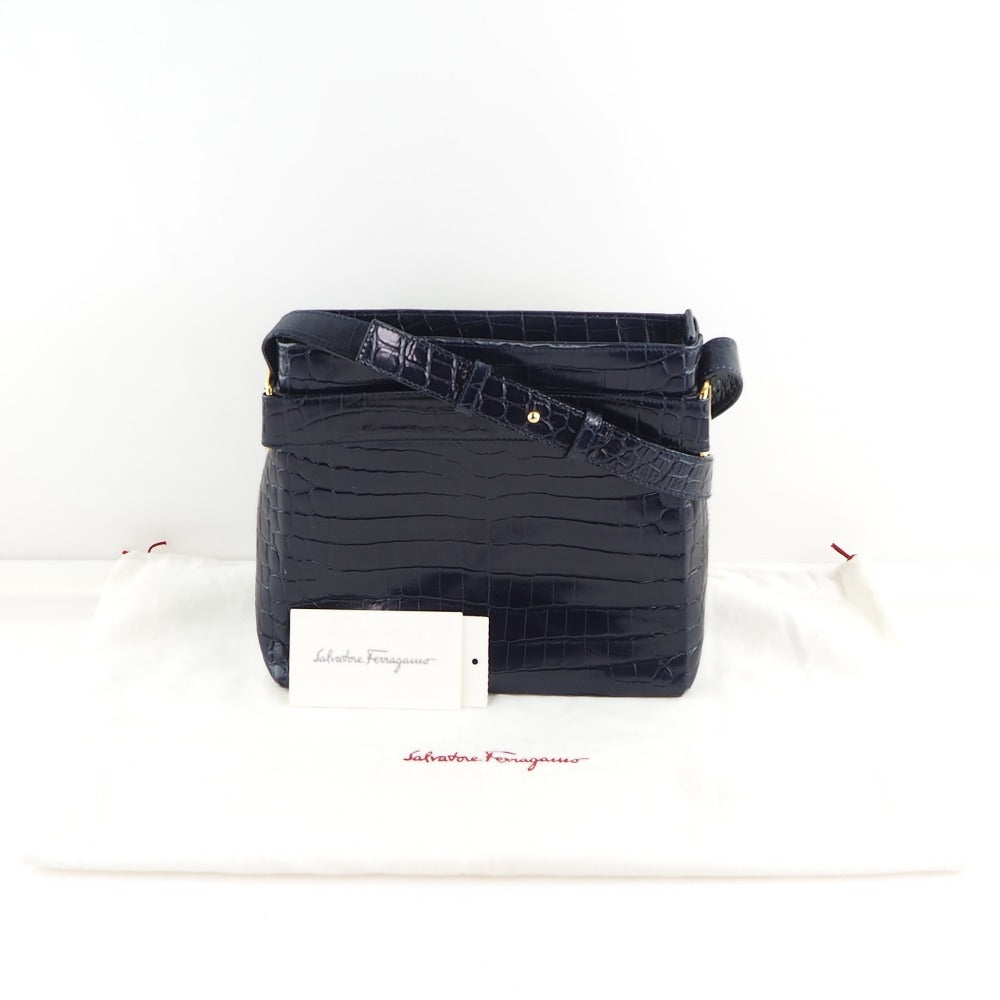 Salvatore Ferragamo Leather Shoulder Bag Navy