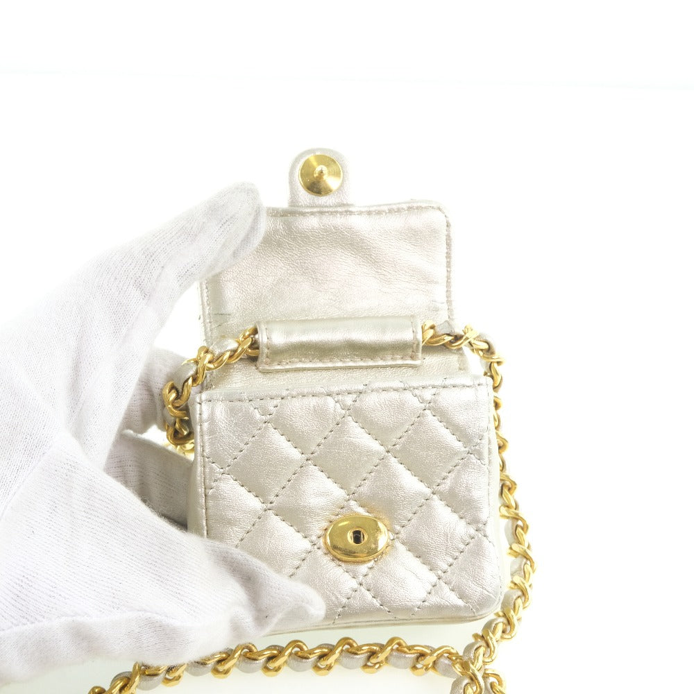 Chanel Quilted Leather Micro Crossbody Bag Leather Crossbody Bag in Very Good Condition