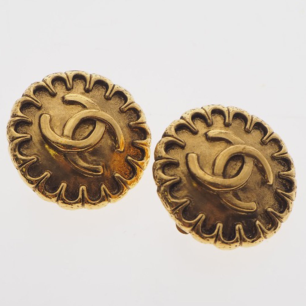 Chanel Coco Mark Gold Plated Earrings 97P