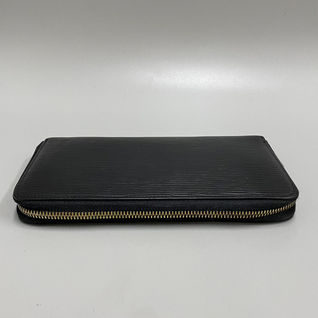 Louis Vuitton Zippy Wallet Leather Long Wallet M60072 in Very Good Condition